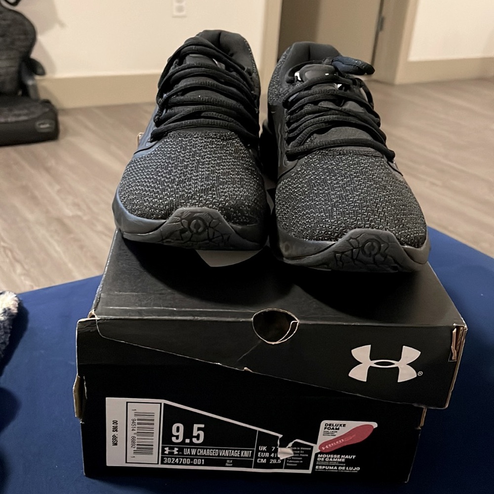 UA W Charged Vantage Knit